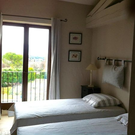 Oustau De Piera Bed and Breakfast Gordes Εξωτερικό φωτογραφία