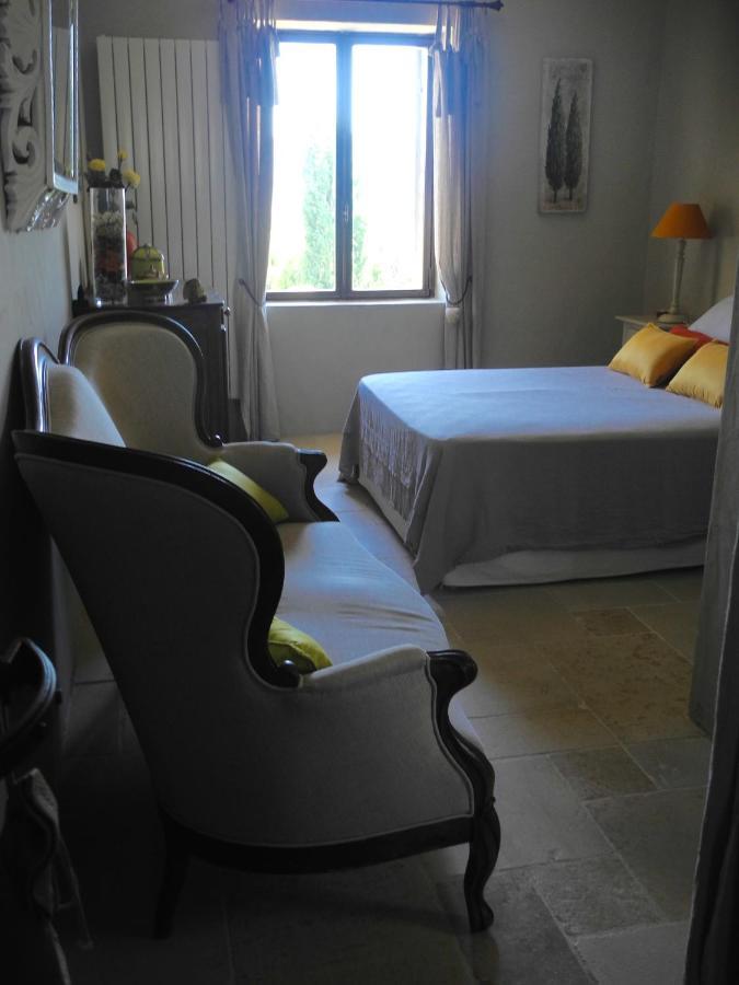 Oustau De Piera Bed and Breakfast Gordes Εξωτερικό φωτογραφία