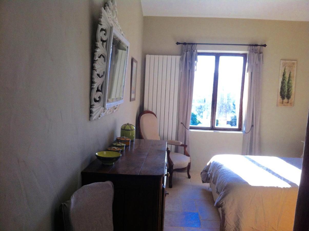 Oustau De Piera Bed and Breakfast Gordes Εξωτερικό φωτογραφία
